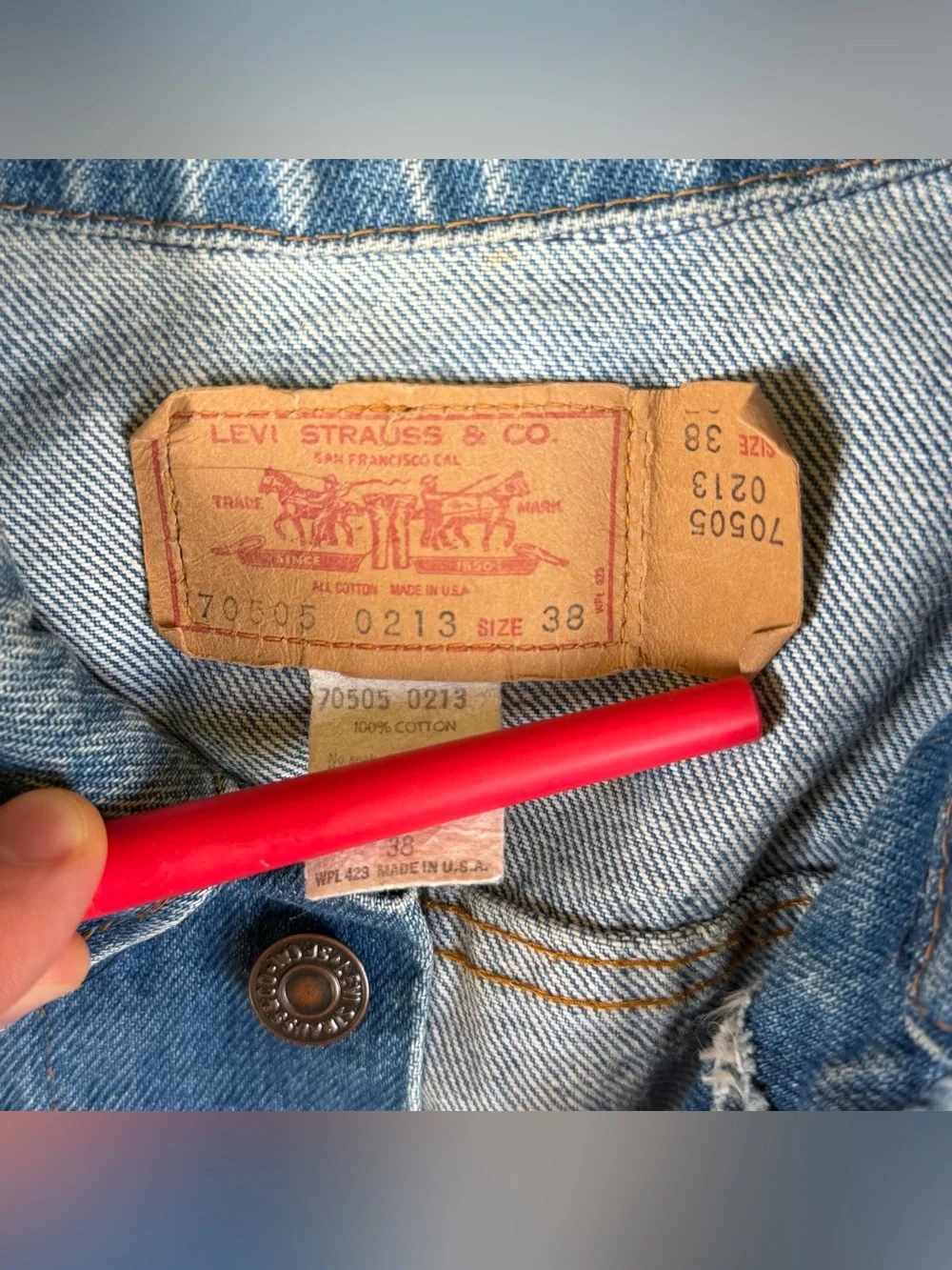 Vintage Made in USA Levi's Trucker Denim Jacket - Picture 3 of 5